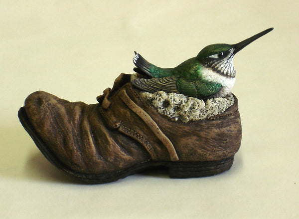 hummingbird figurine
